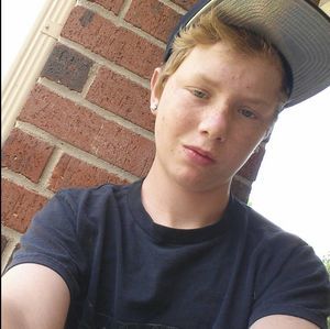 Meet your Posher, Cameron